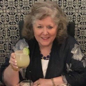 Meet your Posher, Dollie